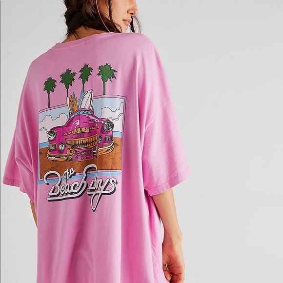 ✨NEW!✨ Free People The Beach Boys 1983 Tour Tee - Picture 2 of 4